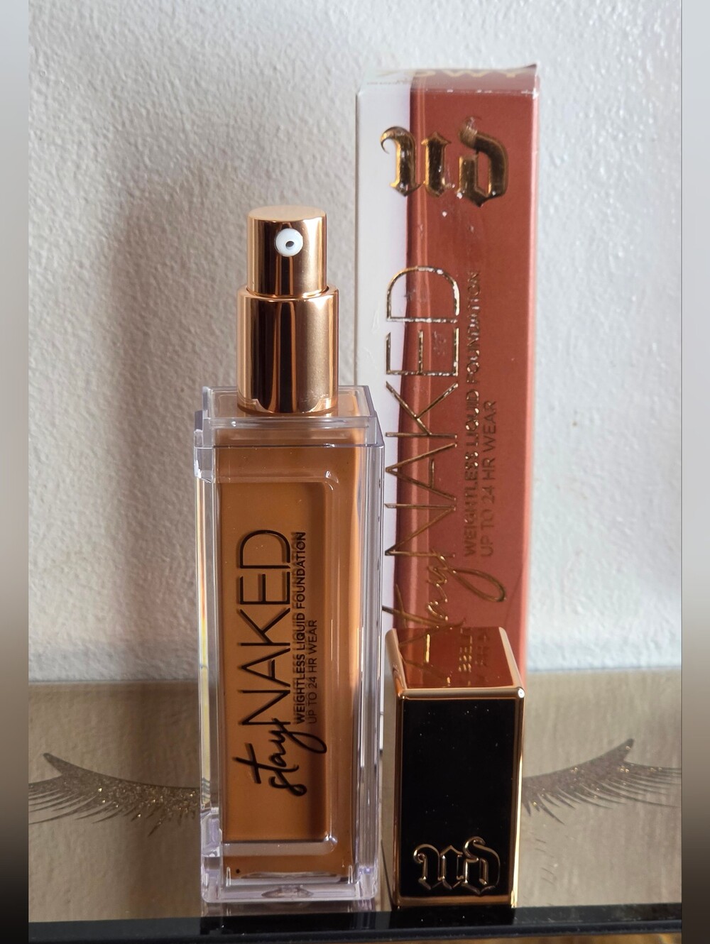 Urban Decay Stay Naked Liquid Foundation - Warm Tan 70WY